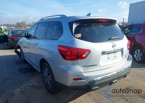 2019 Nissan Pathfinder Sv z USA, uszkodzony, nr VIN 5N1DR2MM2KC580803